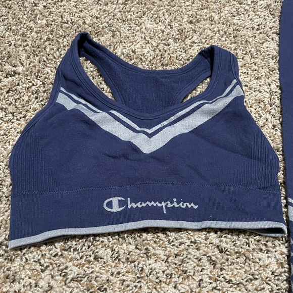 Champion Seamless Set - Picture 7 of 8